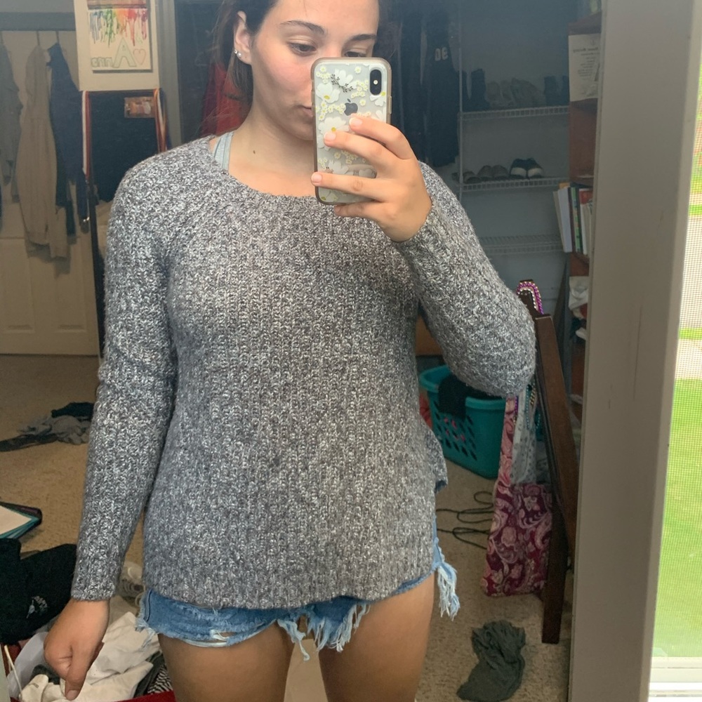 sweater - Picture 2 of 2